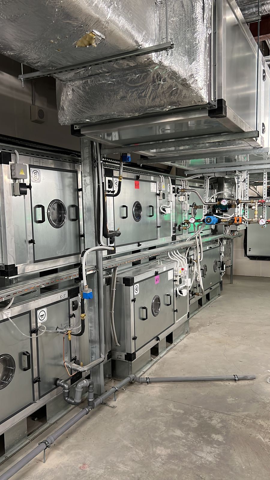 Инфекционный госпиталь Мать и дитя (Лапино). Санкт-Петербург, Петровская аллея, участок 10